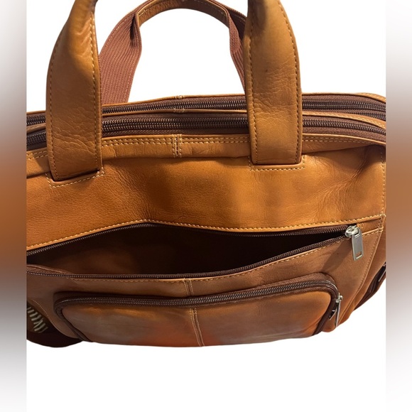 Wilsons Leather bag, bag for laptops - Picture 9 of 11